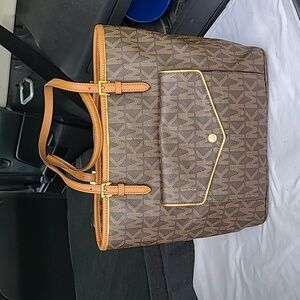 Michael kors MK logo purse